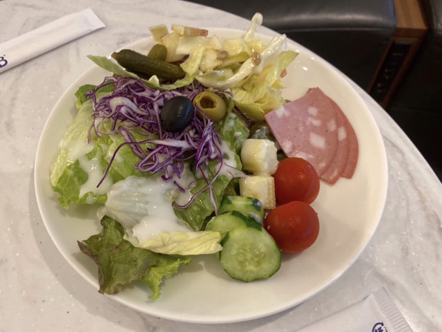 羽田空港デルタ航空ラウンジ スカイクラブの食事